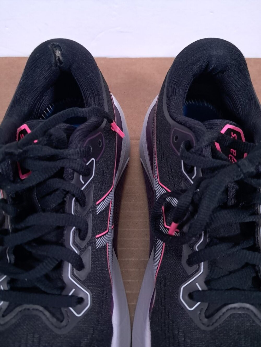 Asics Gel Kayano 30 Shoes Women 9 Black Pink Athletic Running Sneakers 1012B357 - Picture 7 of 16